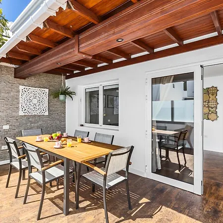 Casa Lily En De Lanzarote, Con Terraza A 300 M De La Playa Сasa de vacaciones