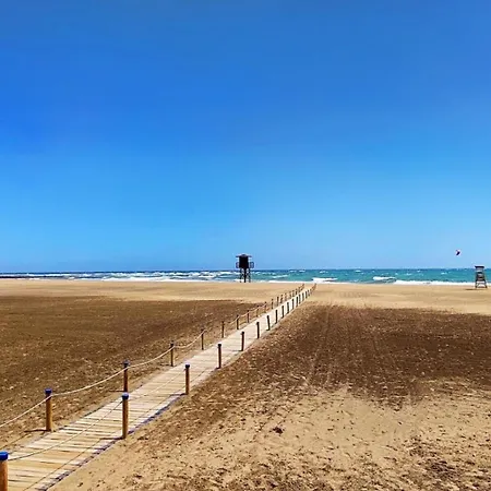 Casa Lily En Playa Honda De Lanzarote, Duplex Con Terraza A 300 M De La Playa Holiday home